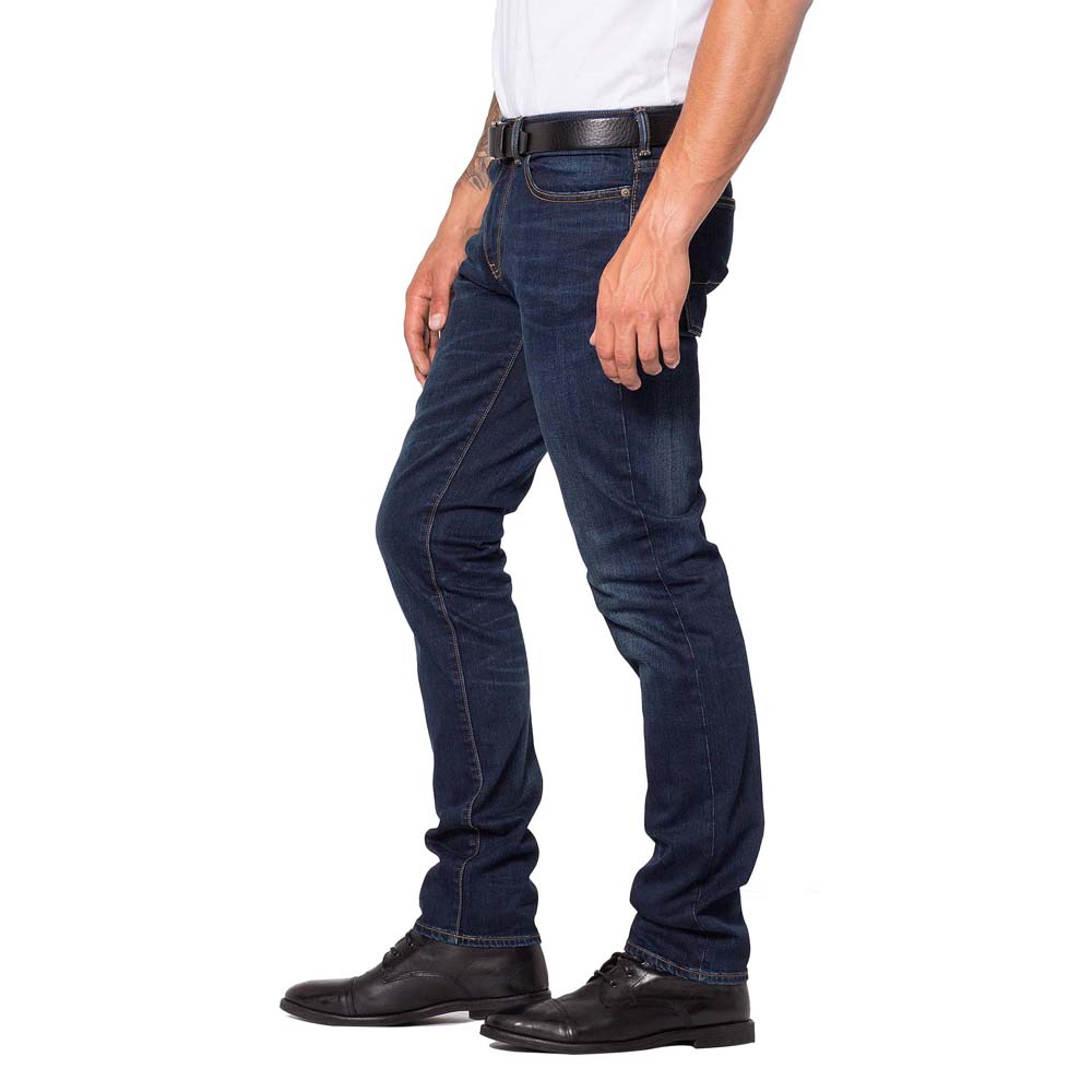 Simple Design Dark Blue Jeans For Men's | 24hours.pk