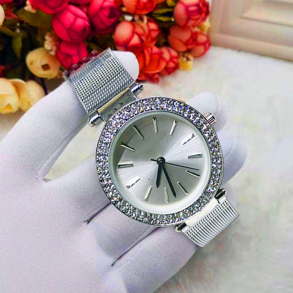 New Stylish Silver Bracelet Watch | 24HOURS.PK