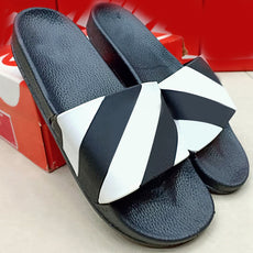 New Simple Flip Flops For Mens Black and White | 24HOURS.PK