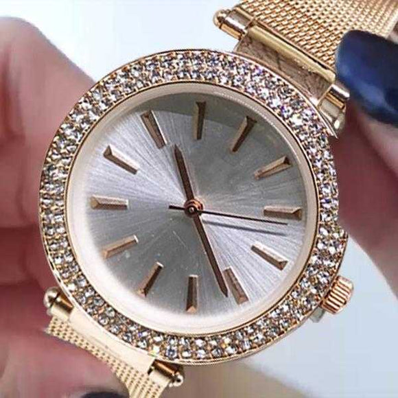 New Stylish Golden Bracelet Watch | 24HOURS.PK