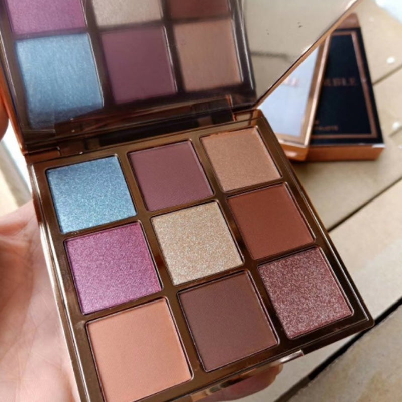 Venus Marble Eyeshadow Platte | 24hours.pk