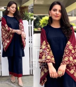 Stitched Blue Flower Style Ladies Loose Top