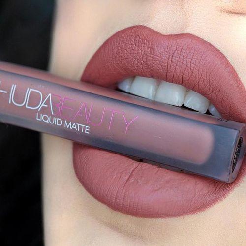 HUXIA BEAUTY / Huda Beauty Matte Lipstick Set of 12