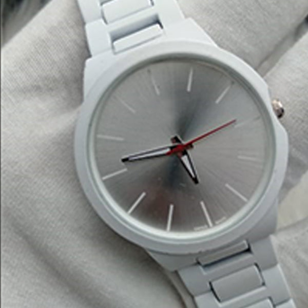 New Simple White Wrist Watch For Womens | 24hours.pk