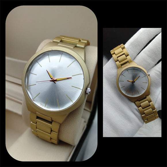 New Simple White & Golden Wrist Watch For Womens | 24hours.pk