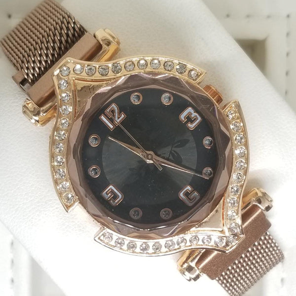 Stylish Ladies Magnet Diamonds Dial Watch Golden & Black | 24HOURS.PK