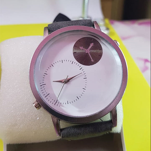 Latest Design Leather Straps Analog Watch Random Colors | 24HOURS.PK