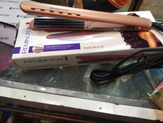 Remington Crimper Model V-016 Curl and Straightener