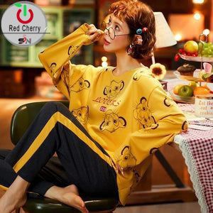Ladies Sleeping Wear Printed Night Suit White 4314