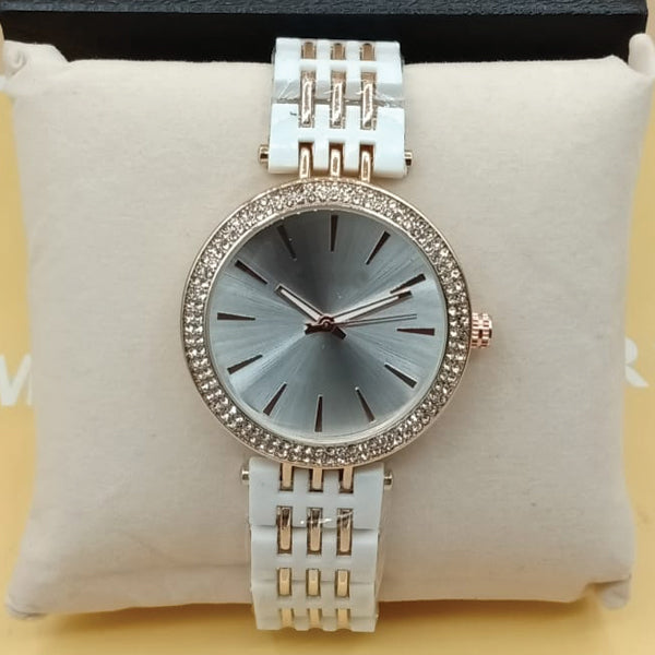Women Rounded Diamonds Dial Watch White Dial And White & Golden Strip Chain 71631