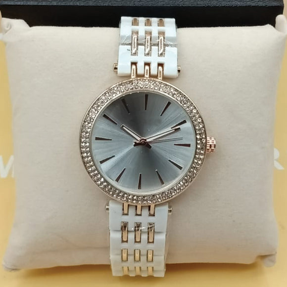 Women Rounded Diamonds Dial Watch White Dial And White & Golden Strip Chain 71631