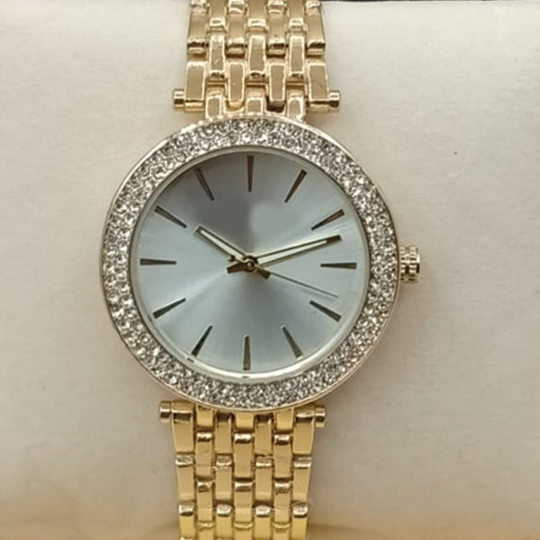 Women Rounded Diamonds Dial Watch  Golden Chain 71631