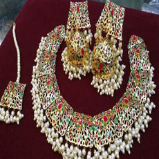 Vintage Design Necklace Set Multicolor Color Stones For Her 941156 | 24hours.pk