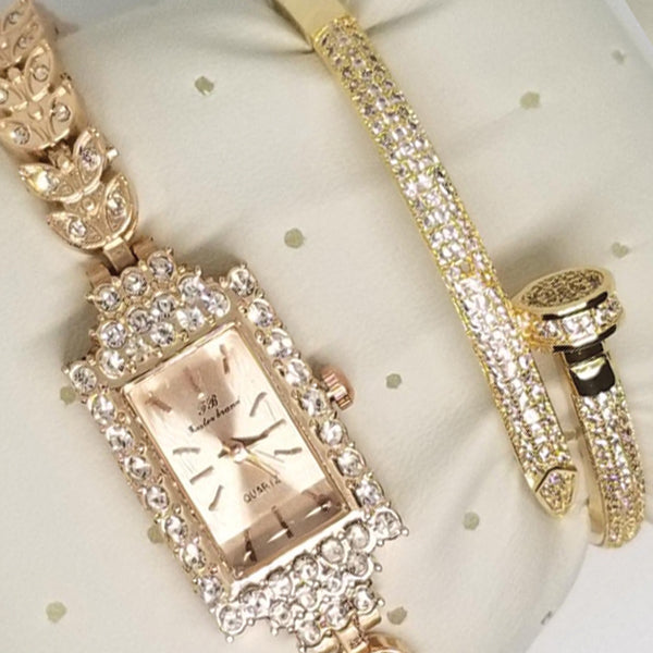 Rectangle Shaped Dial Watch With Bracelet For Women's Golden 542399 | senatorperfumes