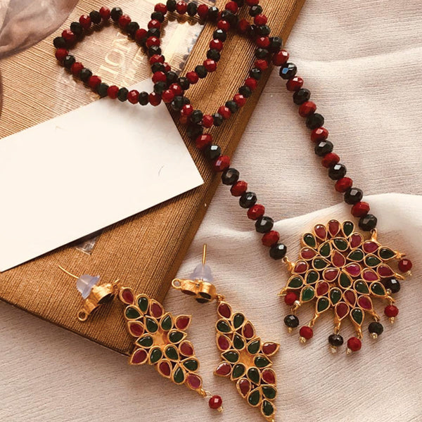 Vintage Beautiful Pearls Necklace with Earrings Set For Women's