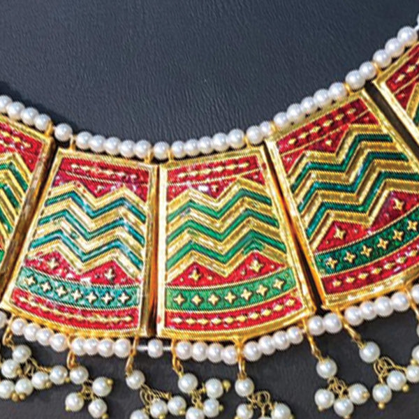 Beautiful Vintage Pearls Golden Necklace With Earrings Set For Womens Red & Green 70807