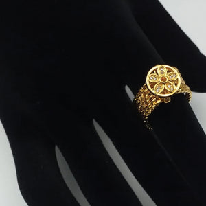 High Quality Fashionable Creative Ring For Womens Golden | 24hours.pk