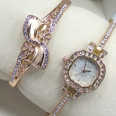 Latest Creative Radius Shaped Watch With Fashionable Bracelet For Her 00445