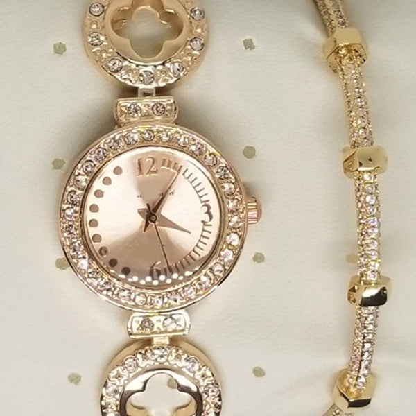 Latest Rounded Shaped Dial Watch With Bracelet For Women's Golden 542399 | senatorperfumes