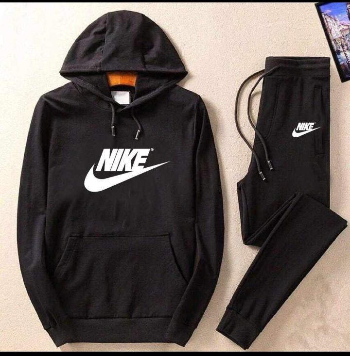HOODIE Nike