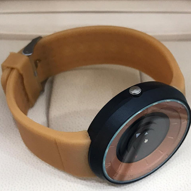 Creative Fashion Disc Environmental Protection Silicone Second Disk Pointer Casual Watch For Both Male And Female Brown | 24HOURS.PK