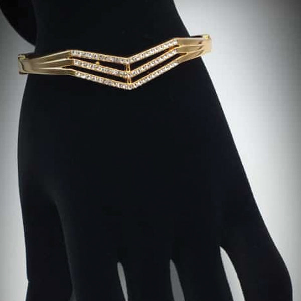 Lines Sharp Corners Diamonds Bracelet For Her | 24HOURS.PK