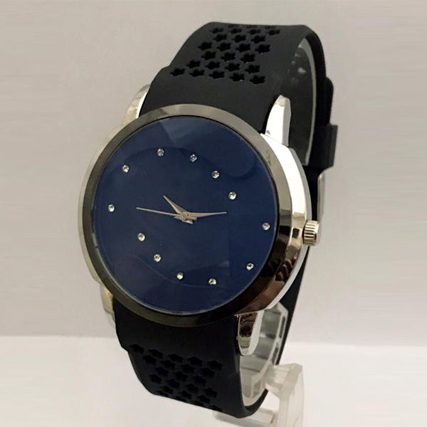 New Stylish Belt Watches For Men (Random Color) | 24hours.pk