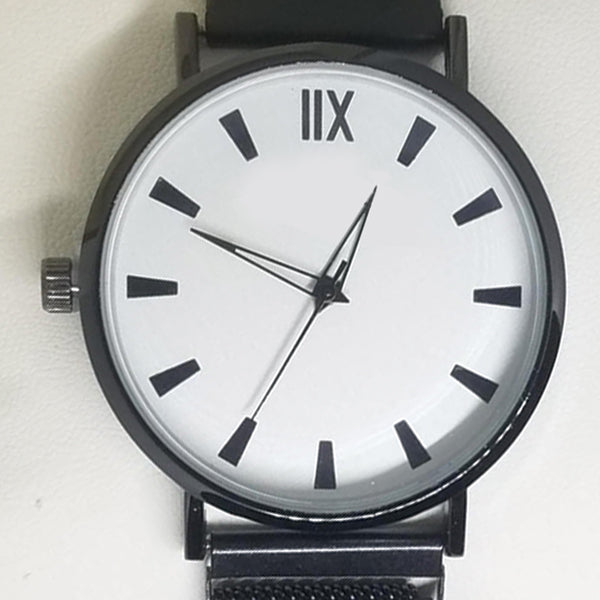 Magnet Chain Roman Style Watch For Womens Black | 24hours.pk