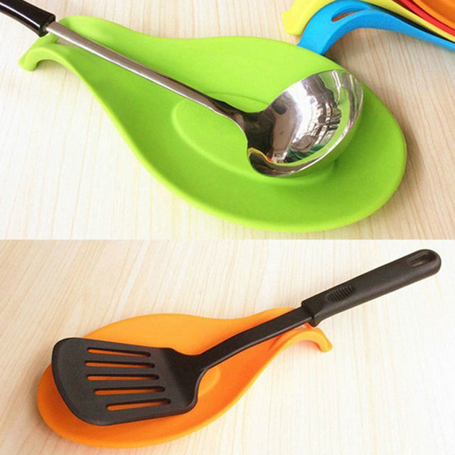 Silicone Insulating Mat for Spoon, Heat Resistant Drink Mat, Glass Stand, Spoon Stand, Pot Holder, Kitchen Accessory | 24HOURS.PK