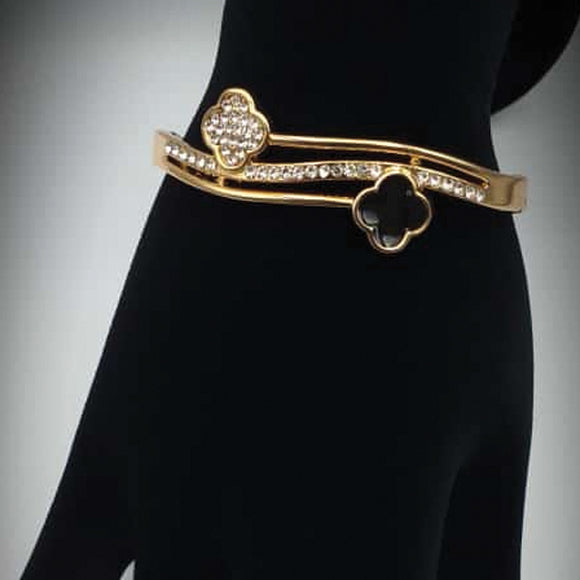 Black Stone & White Diamond Bracelet For Her | 24HOURS.PK