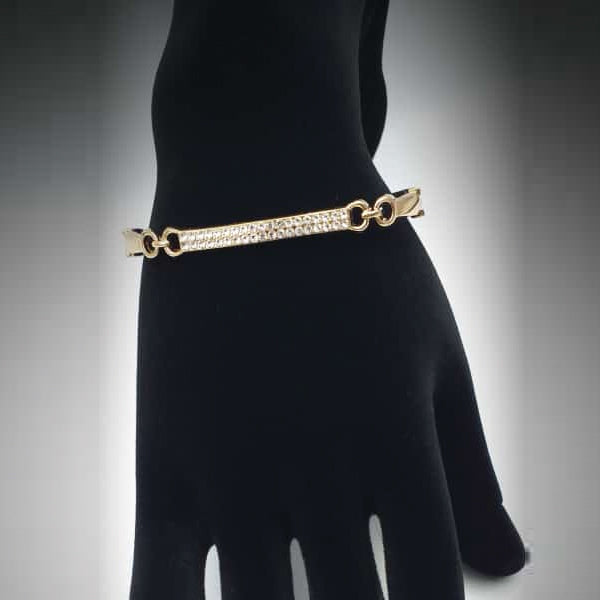 Stylish Diamonds Creative Bracelet For Her | 24HOURS.PK