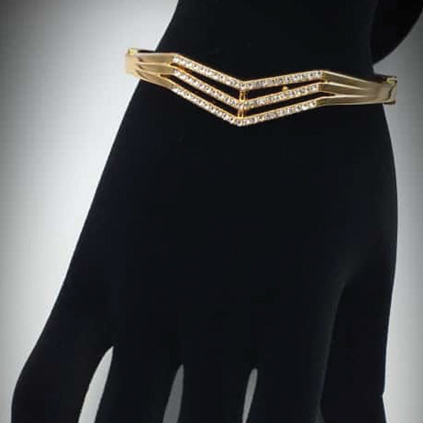Lines Sharp Corners Diamonds Bracelet For Her | 24HOURS.PK